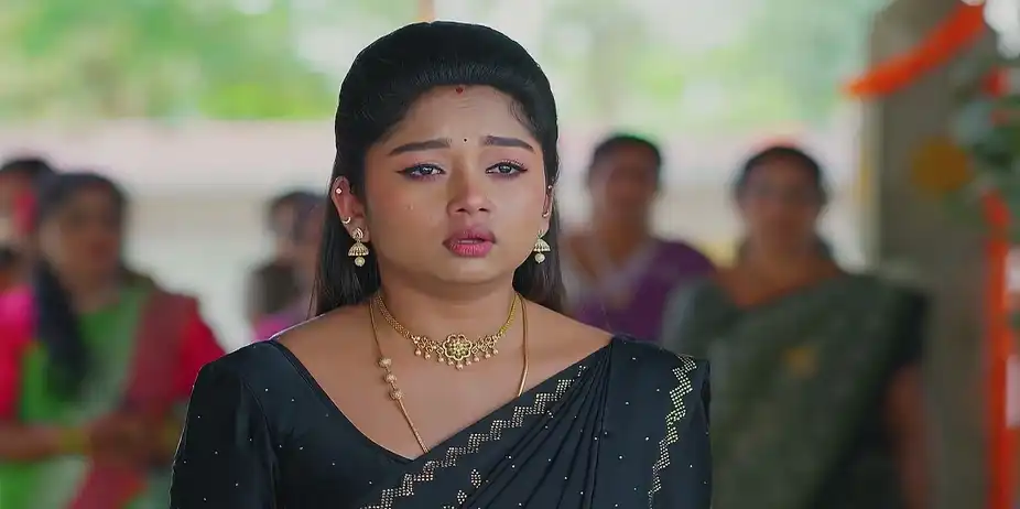 The Villagers Badmouth Janaki and Rajaram - Sandhyaraaga