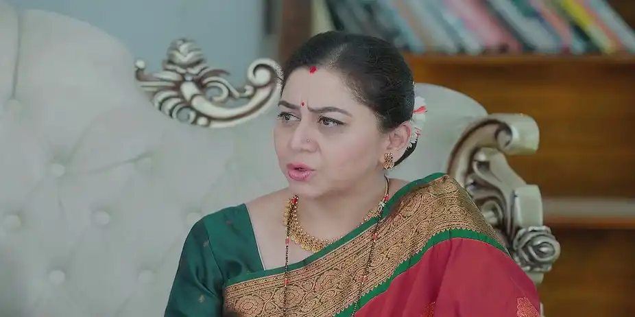 Tulasi Speaks about Supporting Radha - Shrirasthu Shubhamasthu