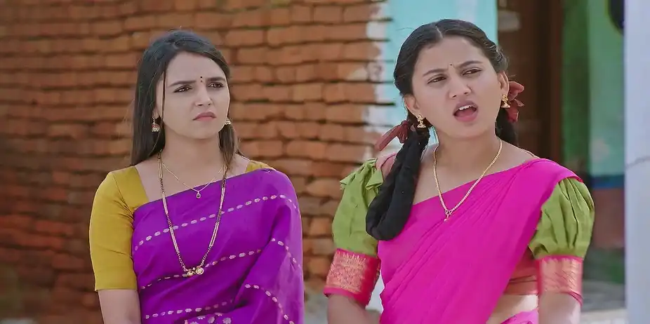 Gym Seena Feels Nervous - Annayya