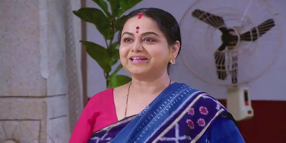 Sanjana's Suspicions about Deepa's New Business - Brahmagantu
