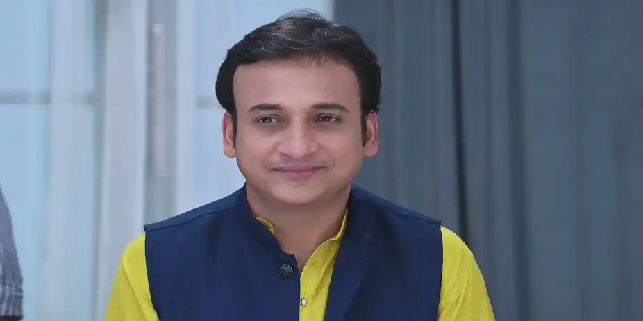 Sankarshan Mocks Aishwarya - Savalyachi Janu Savali