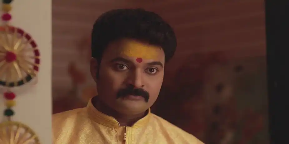 Gopal Shares Sweet Moments with Manisha - Devmanus Madhla Adhyay