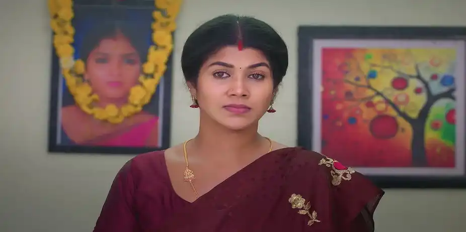 Chandrakala Enquires about Deepa - Karthigai Deepam