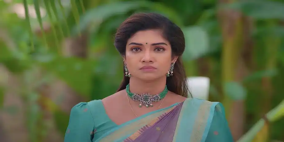 Chandrakala Challenges Raja - Karthigai Deepam