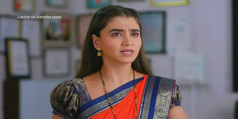 Tulja Warns Shatrughan - Lakhat Ek Amcha Dada - Promo