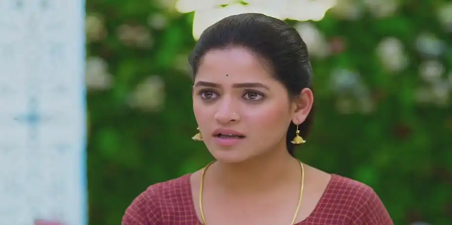 Vishwa Helps a Drunk Vishwa - Lakshmi Niwas