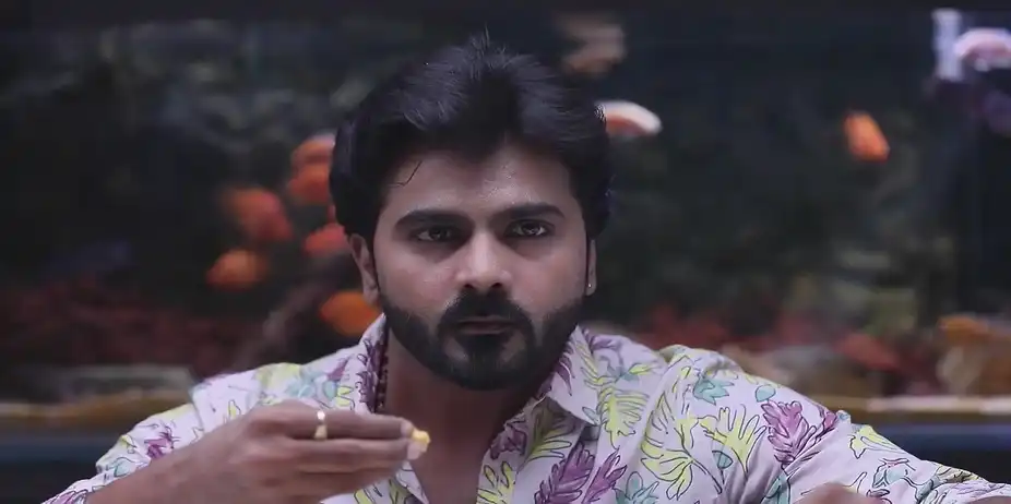 Thulasi Gives Masilamani a Hint - Mounam Pesiyadhe