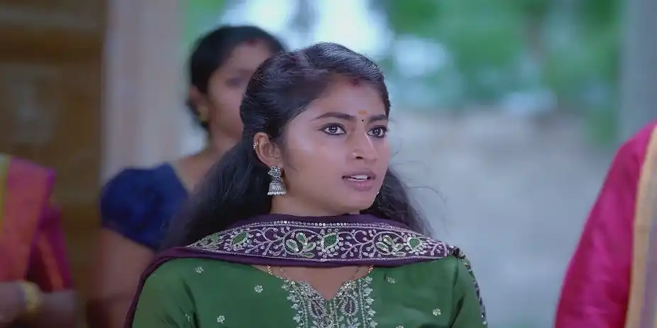Viji Pleads Innocence - Veera
