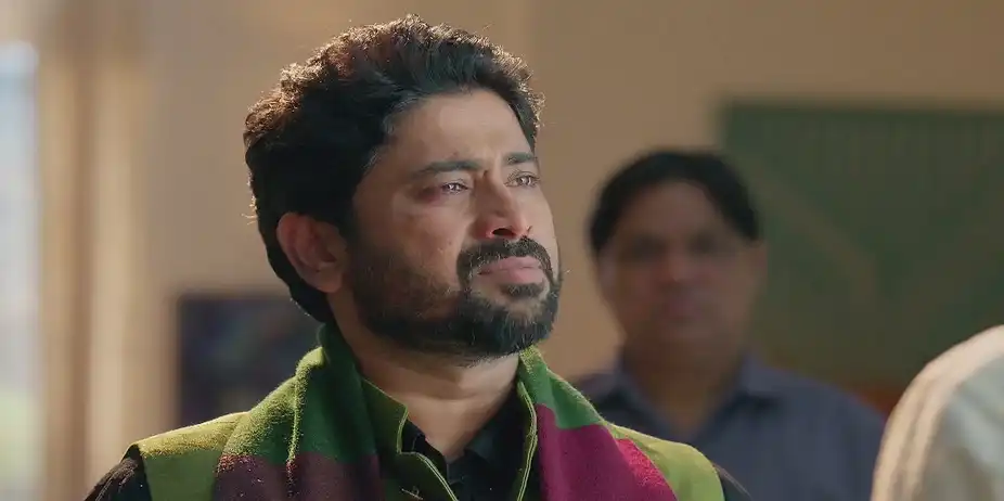 Avinash Insists He Is Not the Murderer - Vasudha