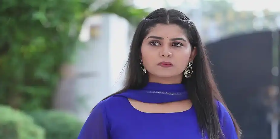 Ramya Instigates Janani - Mounam Pesiyadhe