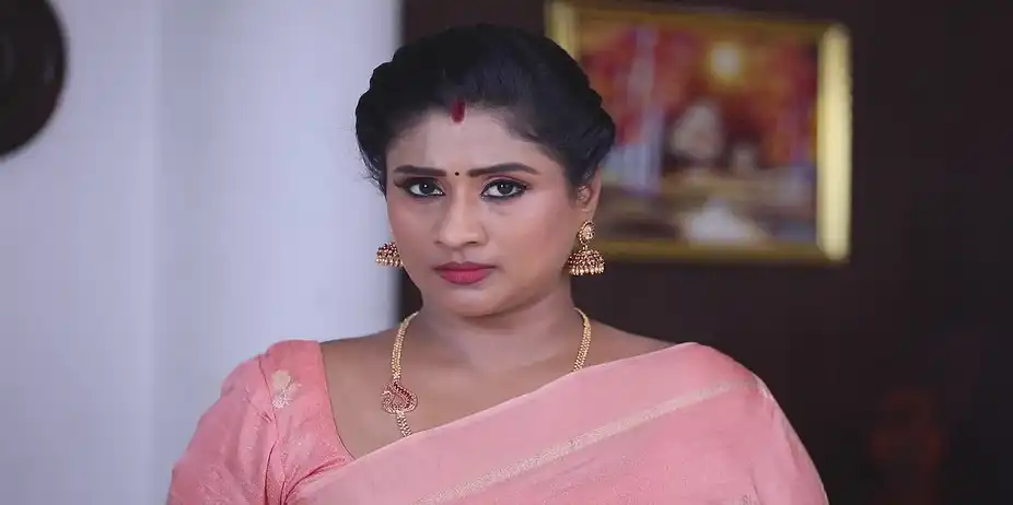 Kaveri Rebukes Amravathi - Mounam Pesiyadhe