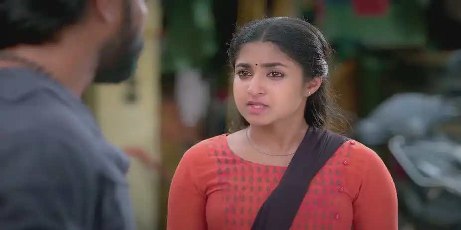 Karna Mocks Indhu - Chinnan Siru Kiliye