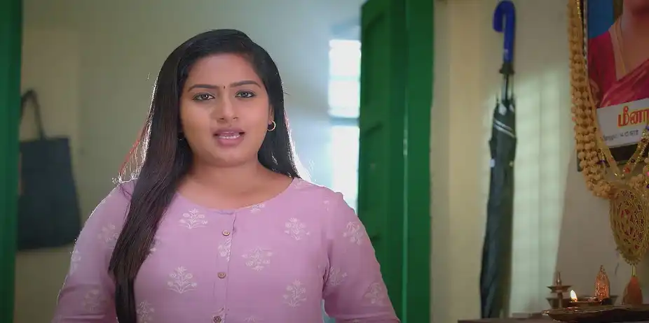 Indhu is Relieved to See Balu - Chinnan Siru Kiliye