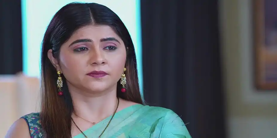 Tilottama Tells Sarang Her Decision - Savalyachi Janu Savali