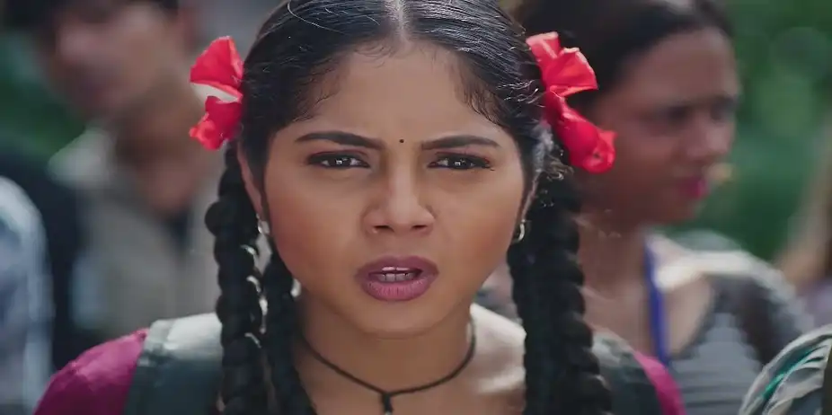 Her Name on the Competition Surprises Kamali - Kamali