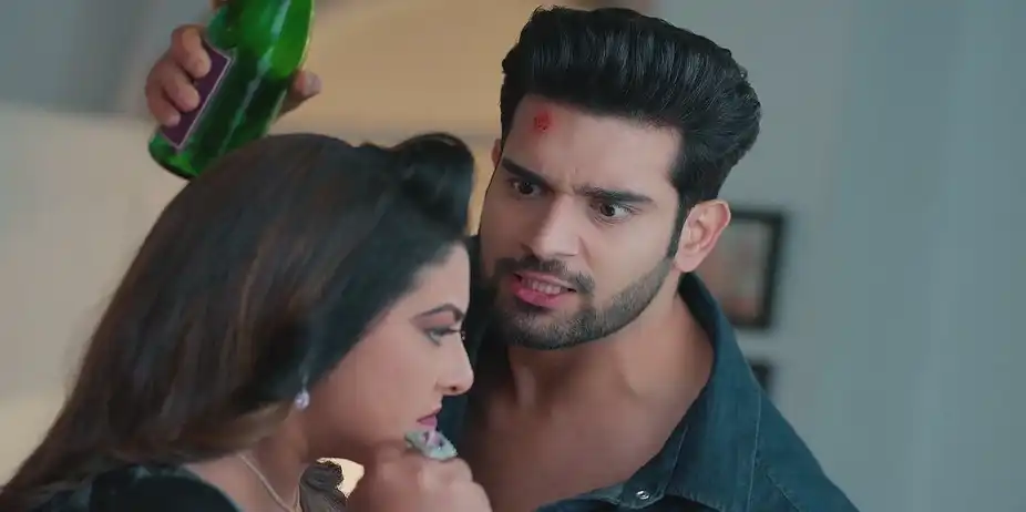 Kanchan Tries to Attack Neel - Jamai No. 1