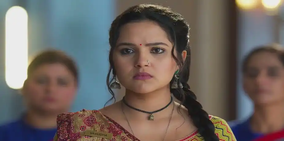 Karishma Brings New Trouble for the Chauhans - Vasudha