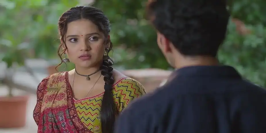 Avinash Prefers Vasudha to Devansh - Vasudha