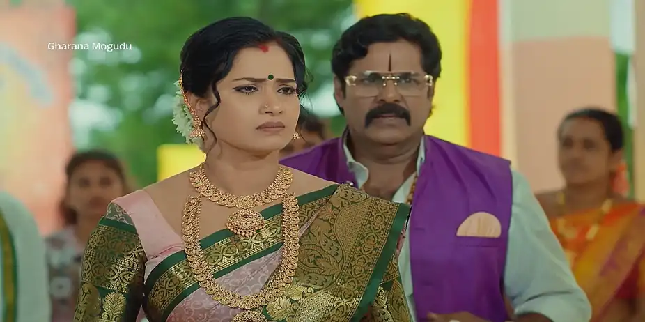 Venkatesh Steps up to Beat the Sacred Drum - Gharana Mogudu - Promo