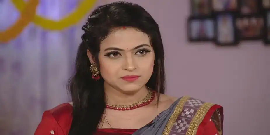 Rosy Instigates Archana - Sathi Sata Janmara