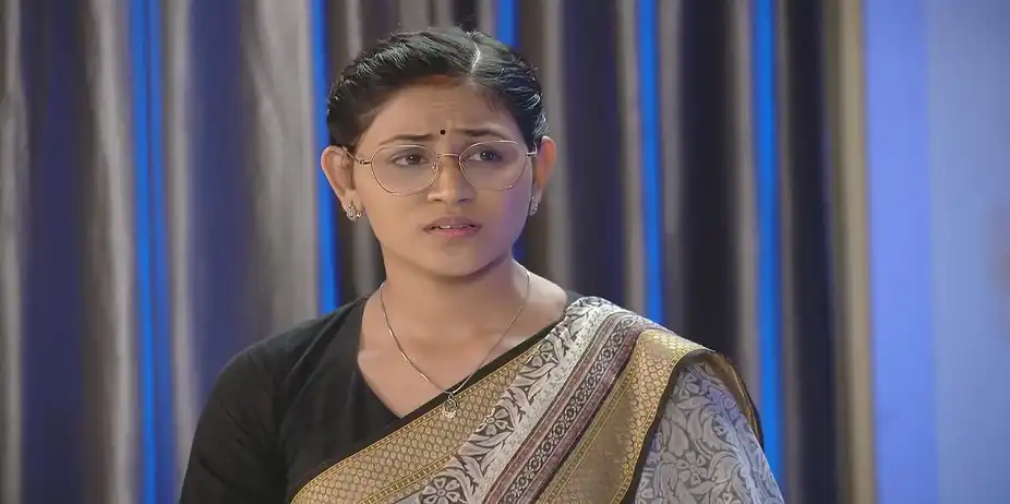 Priya Questions Vanshika - Suna Jhia