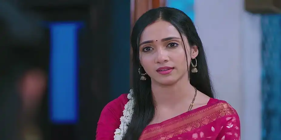 Vishalakshi Chooses Shravani over Srivalli - Shravani Subramanya