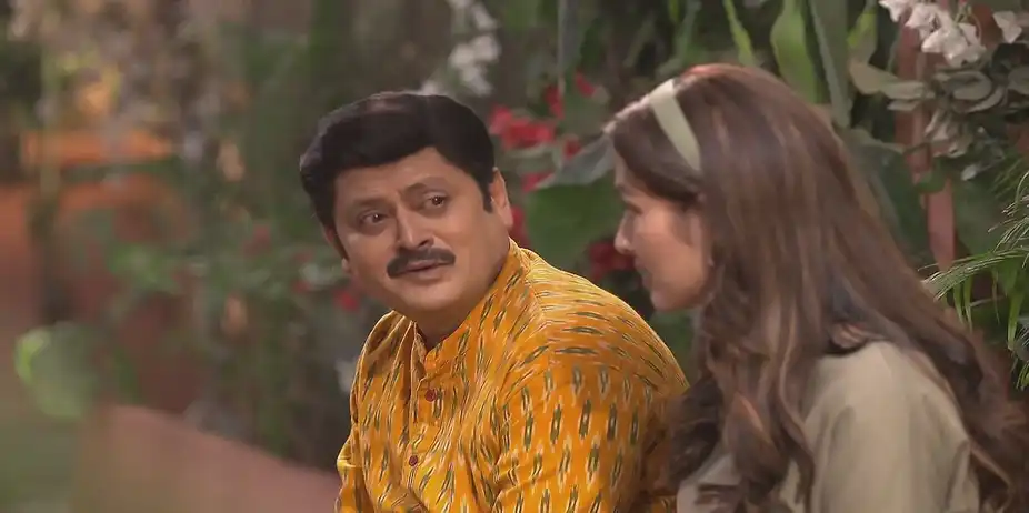 Tiwari Tries to Feed Jalebis to Anita - Bhabi Ji Ghar Par Hai