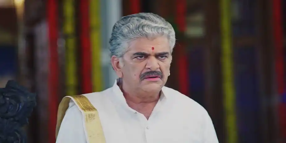 Malan Scolds Daddy - Lakhat Ek Amcha Dada
