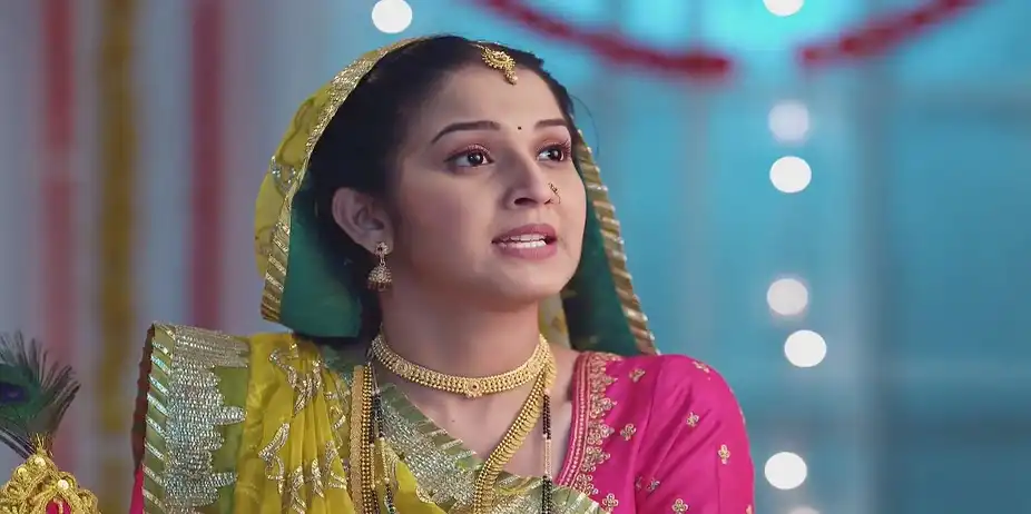 Pirya Attacks Meera with a Sword - Tula Japnar Aahe