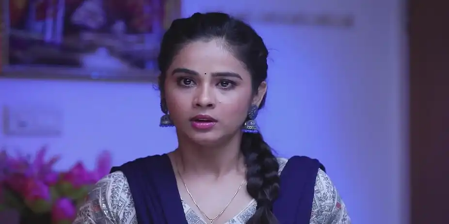 Ramya Conspires Against Thulasi - Mounam Pesiyadhe