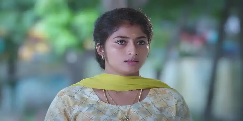 Veera Laments at Kaveri's Grave - Veera