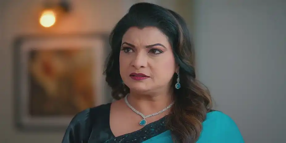 Kanchan Hides Pramod - Jamai No. 1