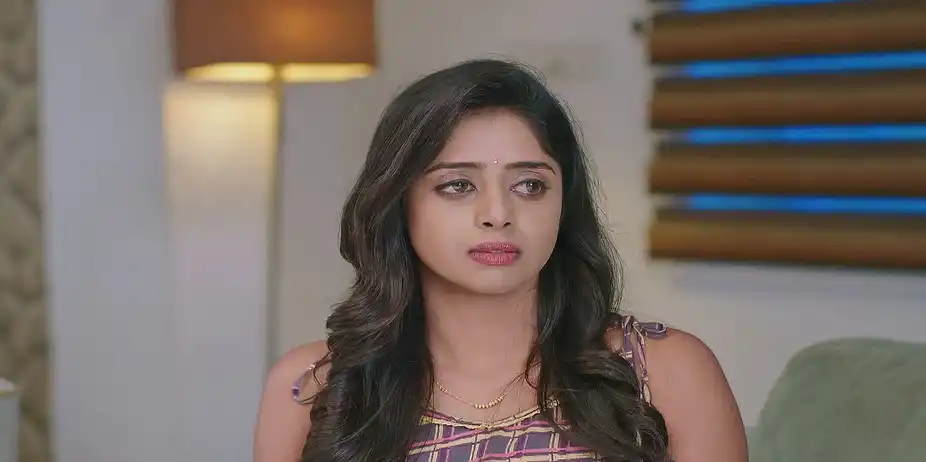 Dathatreya Praises Deepika - Shrirasthu Shubhamasthu