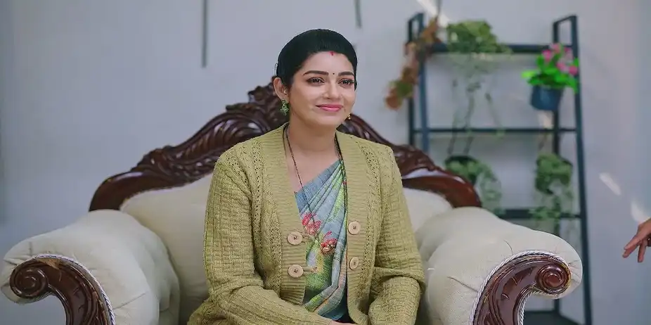 Bhoomika's Actions Irk Jaydev - Amruthadhaare