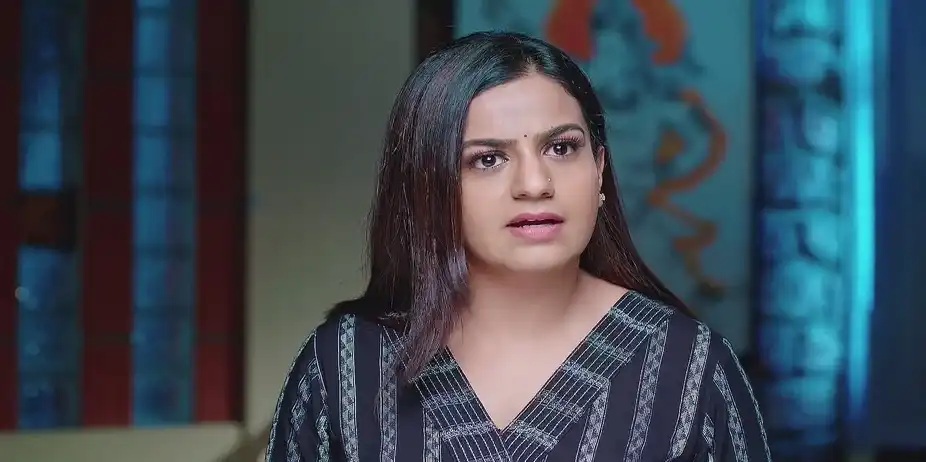 Nithya Questions Shanthi - Karna