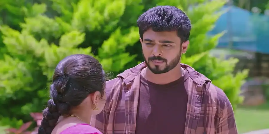 Vishwa's Questions Make Jahnavi Nervous - Lakshmi Nivasa