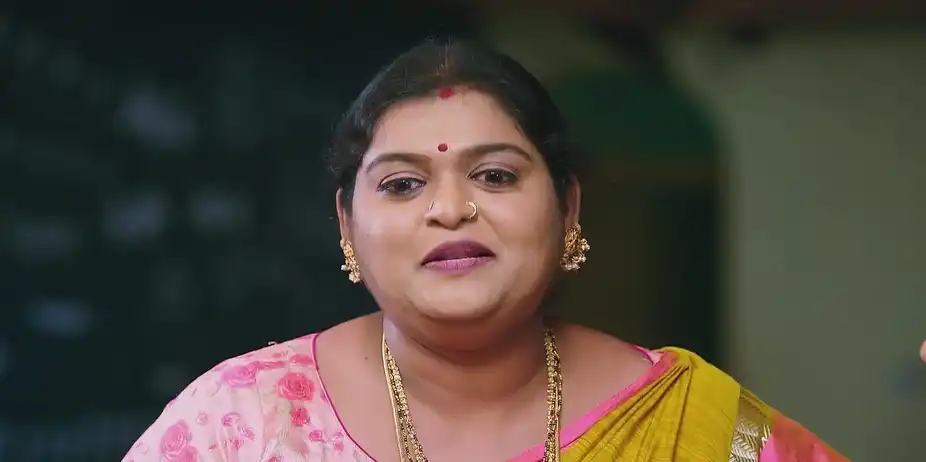 Indira and Srivalli Praise Vijaya - Shravani Subramanya