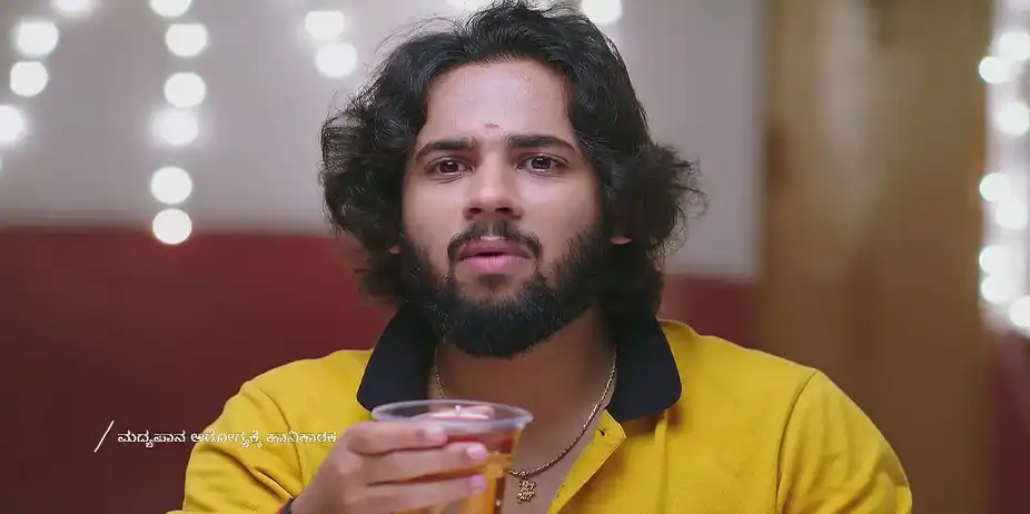 Will Subbu Drink Alcohol? - Shravani Subramanya