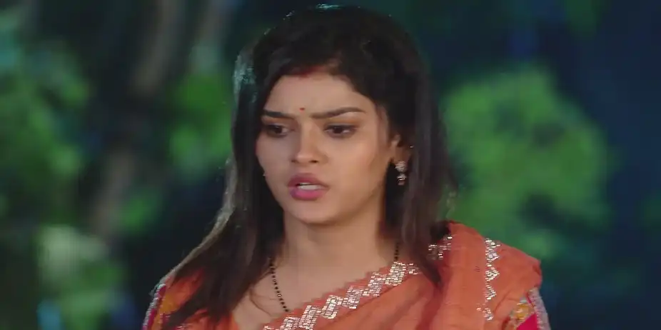 Rekha Worries about Bhagya - Bhagya Rekha