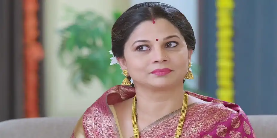 Jagdamba Praises Savali - Savalyachi Janu Savali