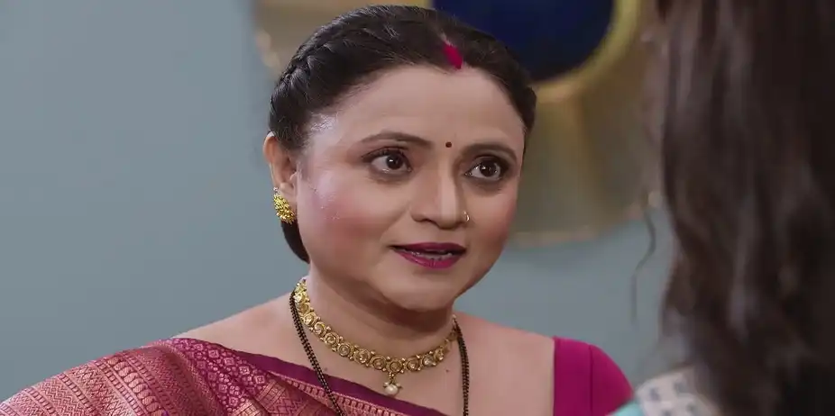 Seema Encourages Prarthana - Kumkum Bhagya