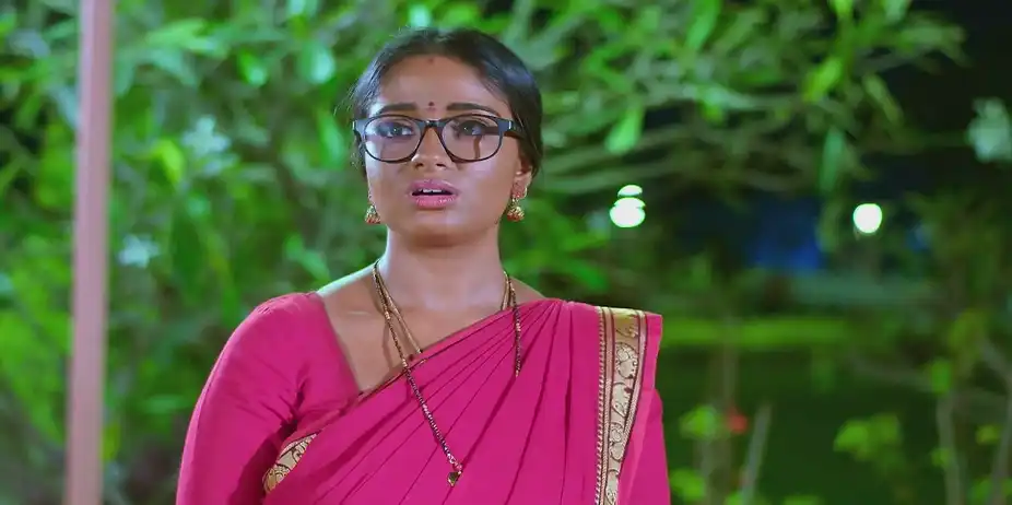 Chirag Shares His Worries with Deepa - Brahmagantu