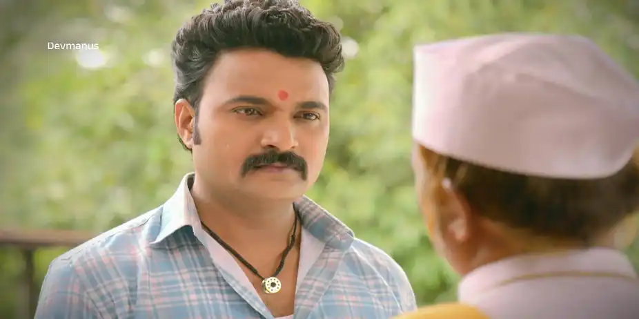 Jamkar Joins the Police Officers' Meeting in a Lungi - Devmanus Madhla Adhyay - Promo