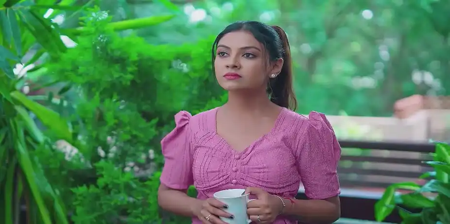 Gouthami Plays Mind Games with Abhimanyu - Gowri