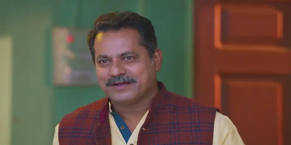 Lalita Praises Jayant’s Work - Lakshmi Niwas