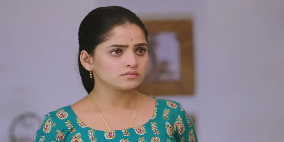 Paaru Gives Damini a Fitting Reply - Paaru