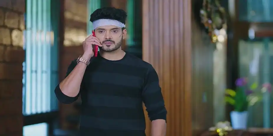 Goutham Panics - Amruthadhaare