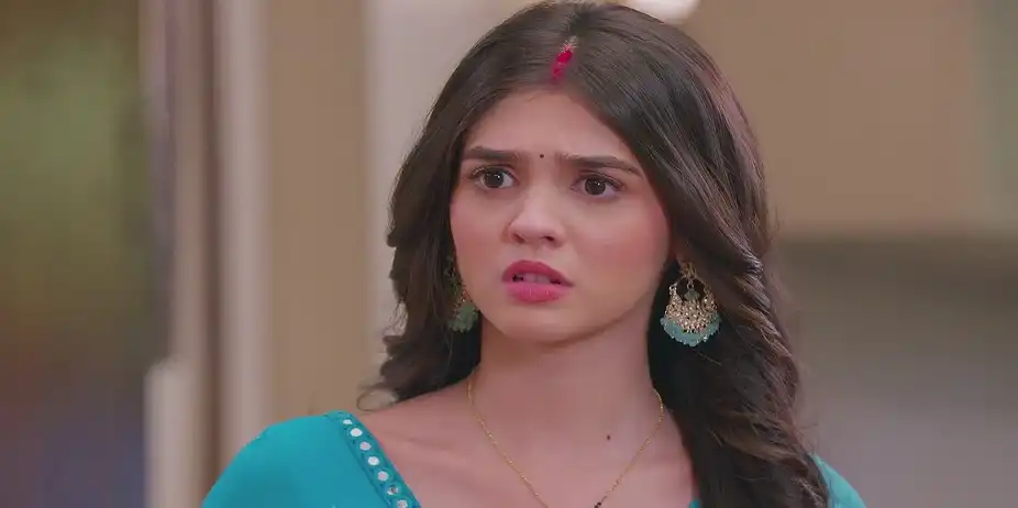 Bua Ma and Sonalika Question Prarthana - Kumkum Bhagya
