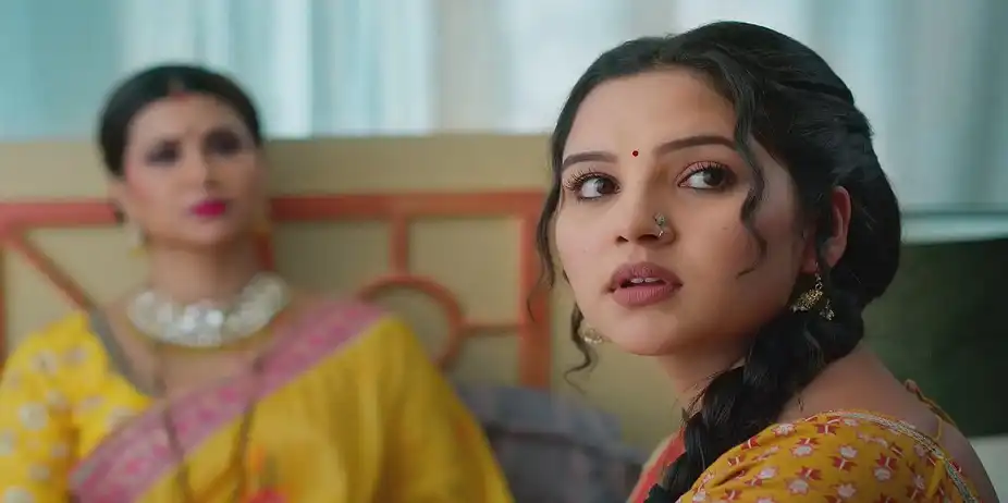 Prabhat Helps Vasudha - Vasudha