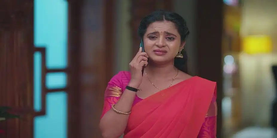 Gowri Grows Emotional - Gowri
